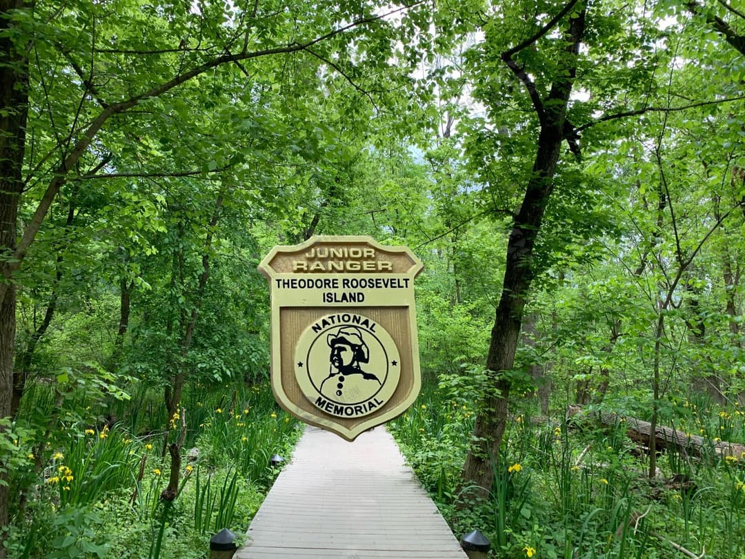 Theodore Roosevelt Island Junior Ranger Badge
