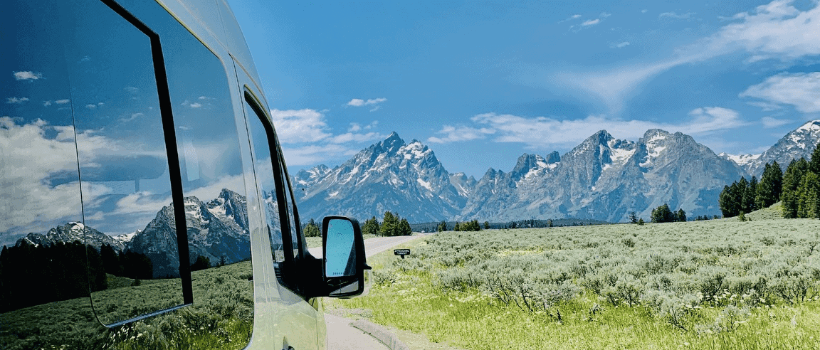 SprinterFam - Van Life with Kids and Pets