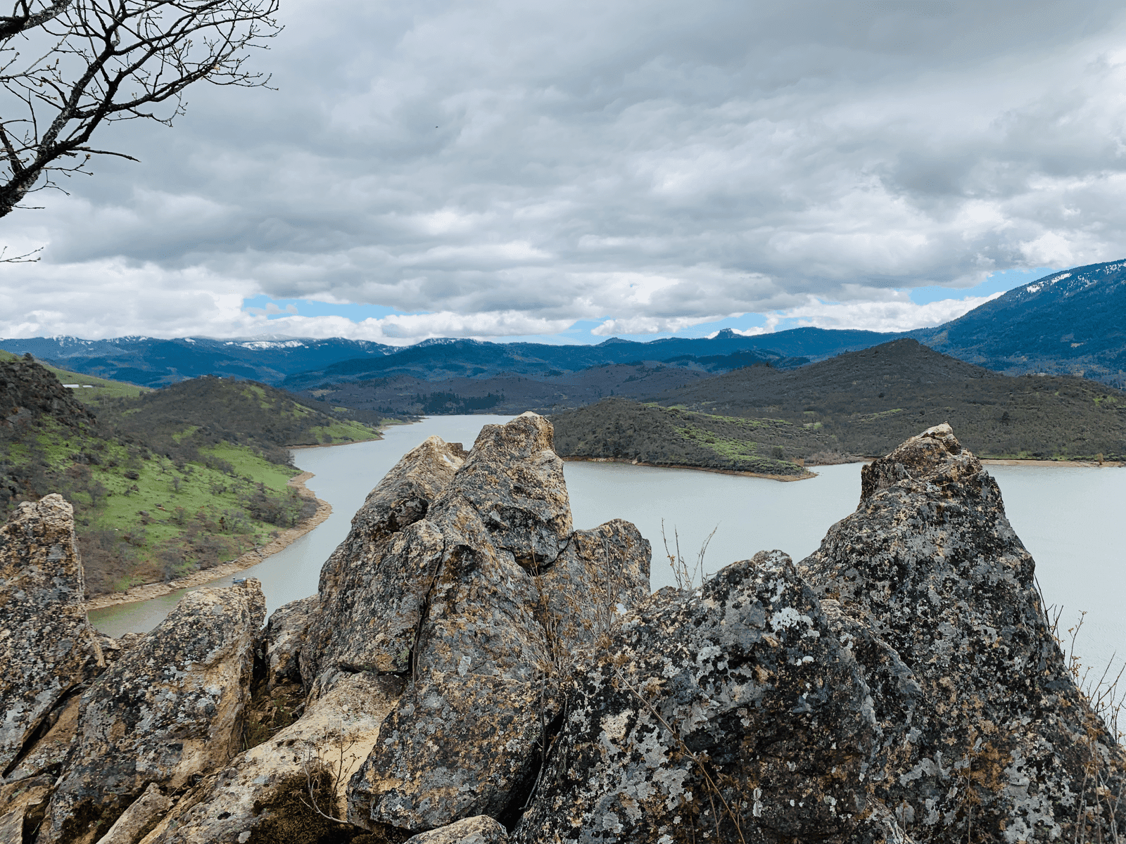 Van Life: Great Rock Climbing, Hikes and Dining in the Rogue Valley